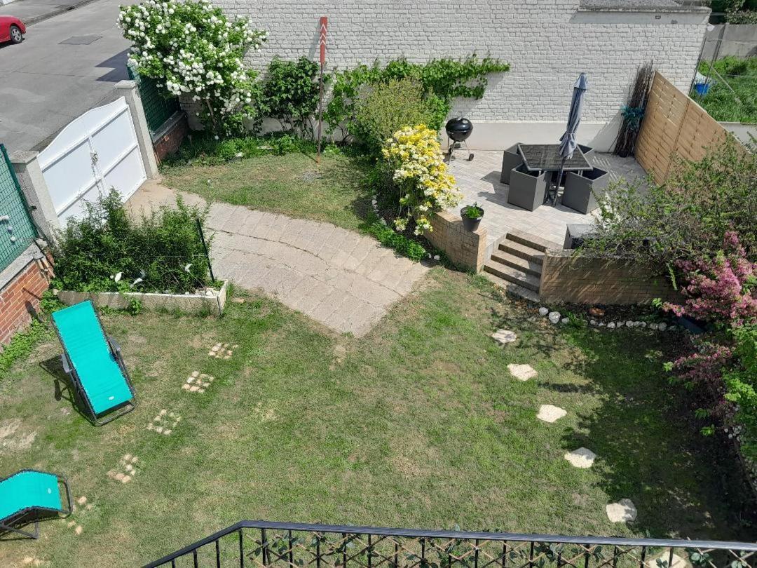 Zouzoubelle Villa Coudekerque-Branche Exteriör bild
