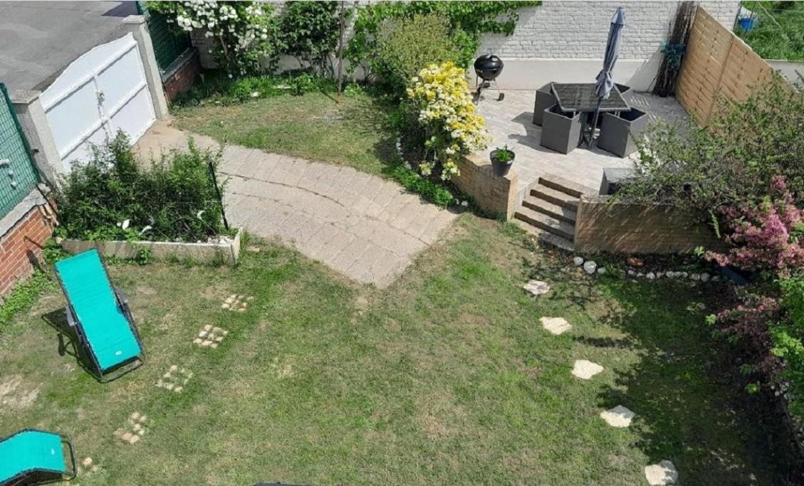 Zouzoubelle Villa Coudekerque-Branche Exteriör bild