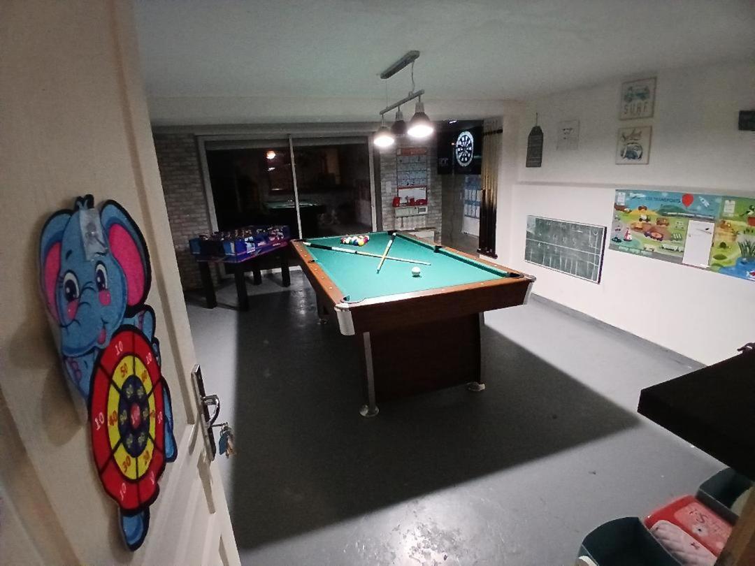 Zouzoubelle Villa Coudekerque-Branche Exteriör bild